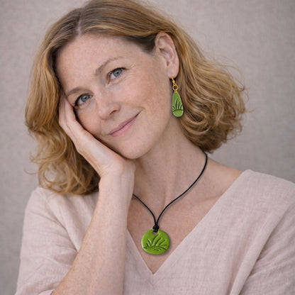 Áine Pendant