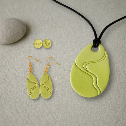 Ériu Drop Earrings